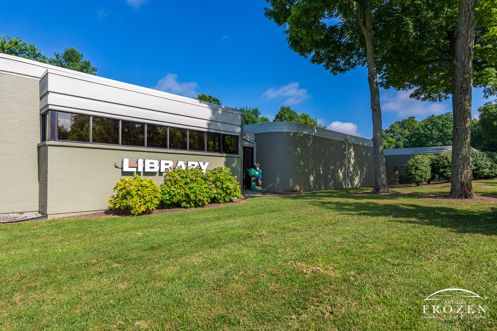 Outside view of the Beavercreek Ohio Community Library on pleasant July day